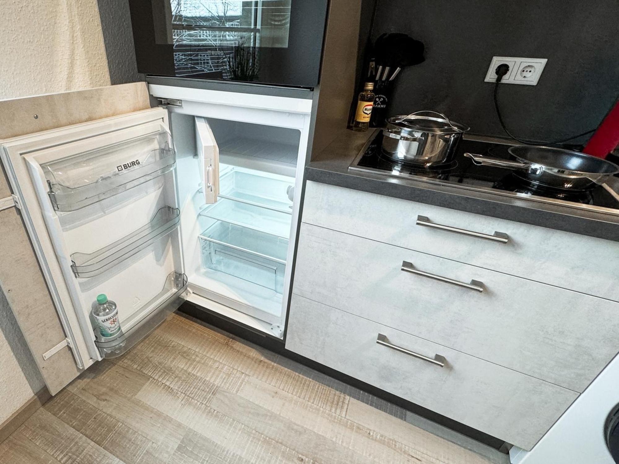 Modernes Apartment In Top Lage Komfortabel Eingerichtet Mit Arbeitsplatz Und Kueche - Geibelsuite Hannover Exterior foto