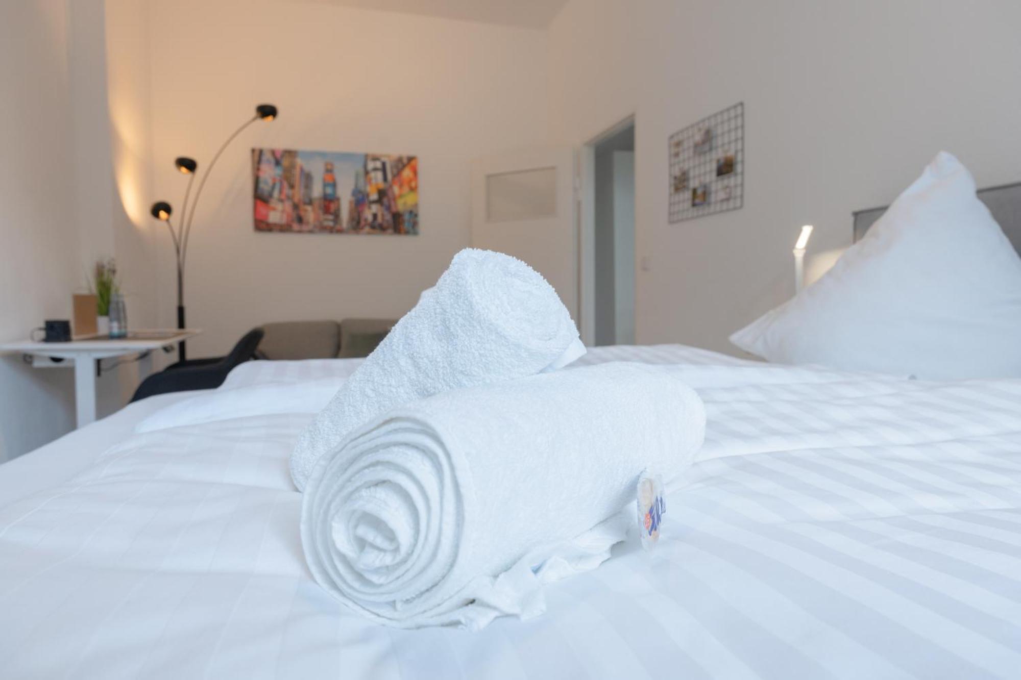 Modernes Apartment In Top Lage Komfortabel Eingerichtet Mit Arbeitsplatz Und Kueche - Geibelsuite Hannover Exterior foto